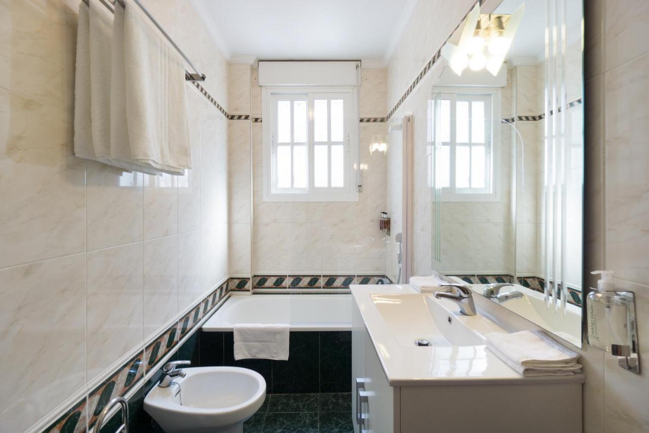 La Palmera Aparthotel Alhaurin el Grande Bilik gambar